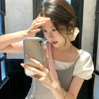 娇娃闹军营