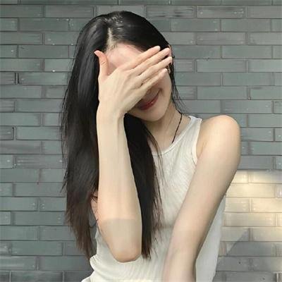 蓝眼睛波利